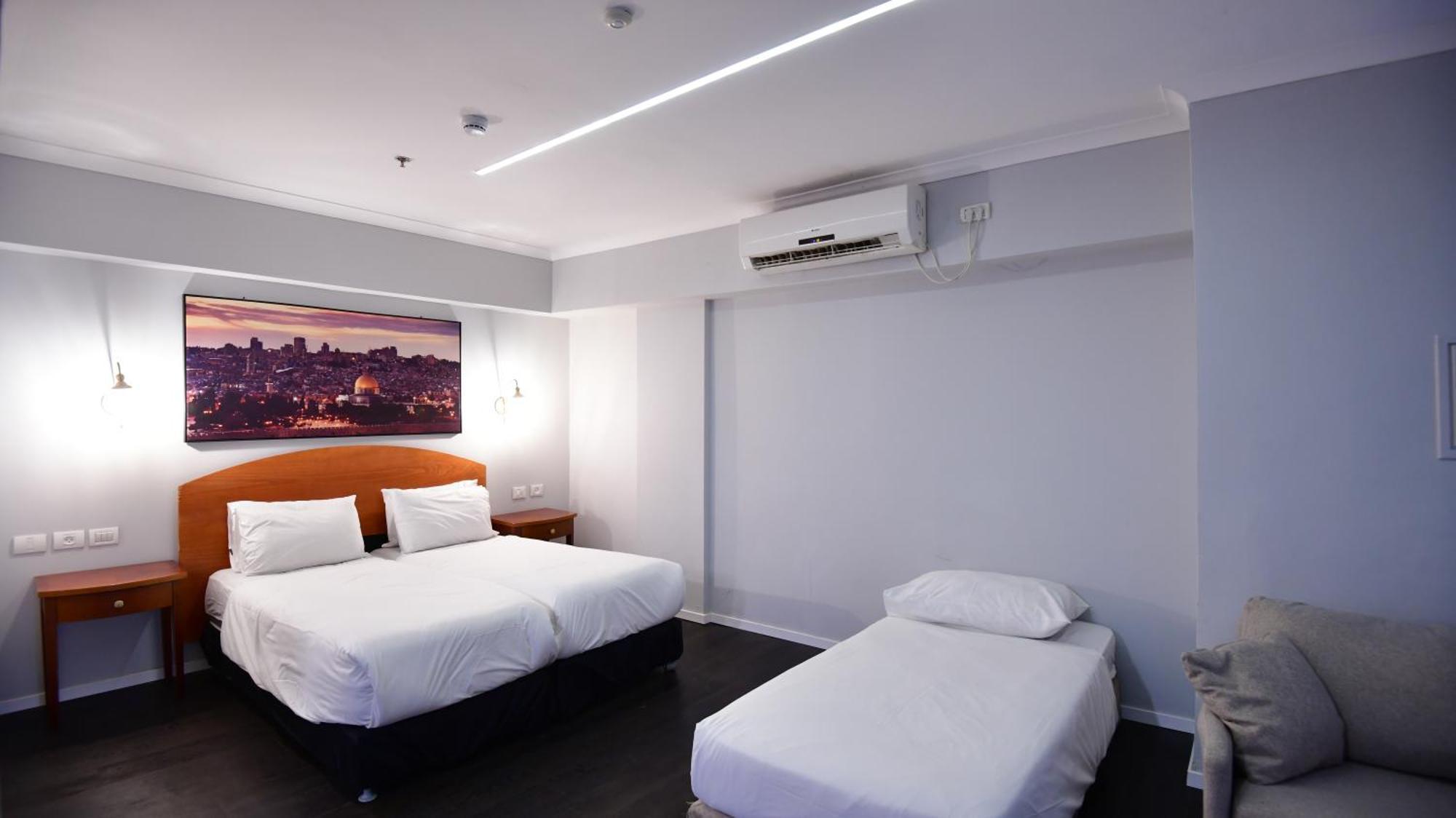 Spirit Of Herzl Hotel Jerusalem Exteriör bild